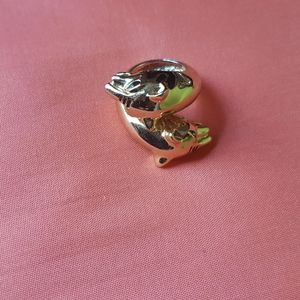 Vintage Gold Tone Tiger Ring Sz 6